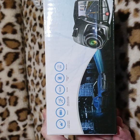 NWT DashGuard Vehicle HD Dashboard Cam DVR - Picture 6 of 14